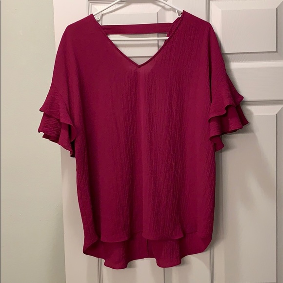 Dressy top - Picture 1 of 3